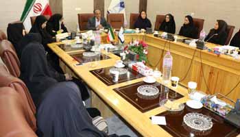 زنان در روابط عمومی